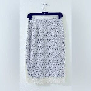 Oscar De La Renta Lace Pencil Skirt